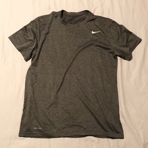 Men’s Nike Dri-fit performance t-shirt